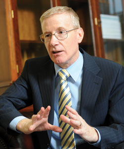 Gregory Campbell